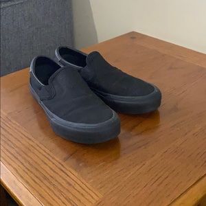Straye slip ons